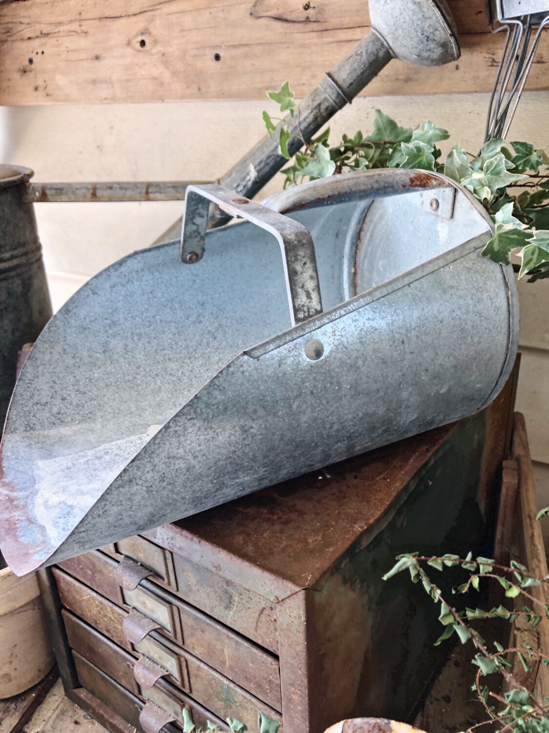 Vintage Grain Scoop Extra LARGE Metal Galvanized Handle Farmhouse Decor