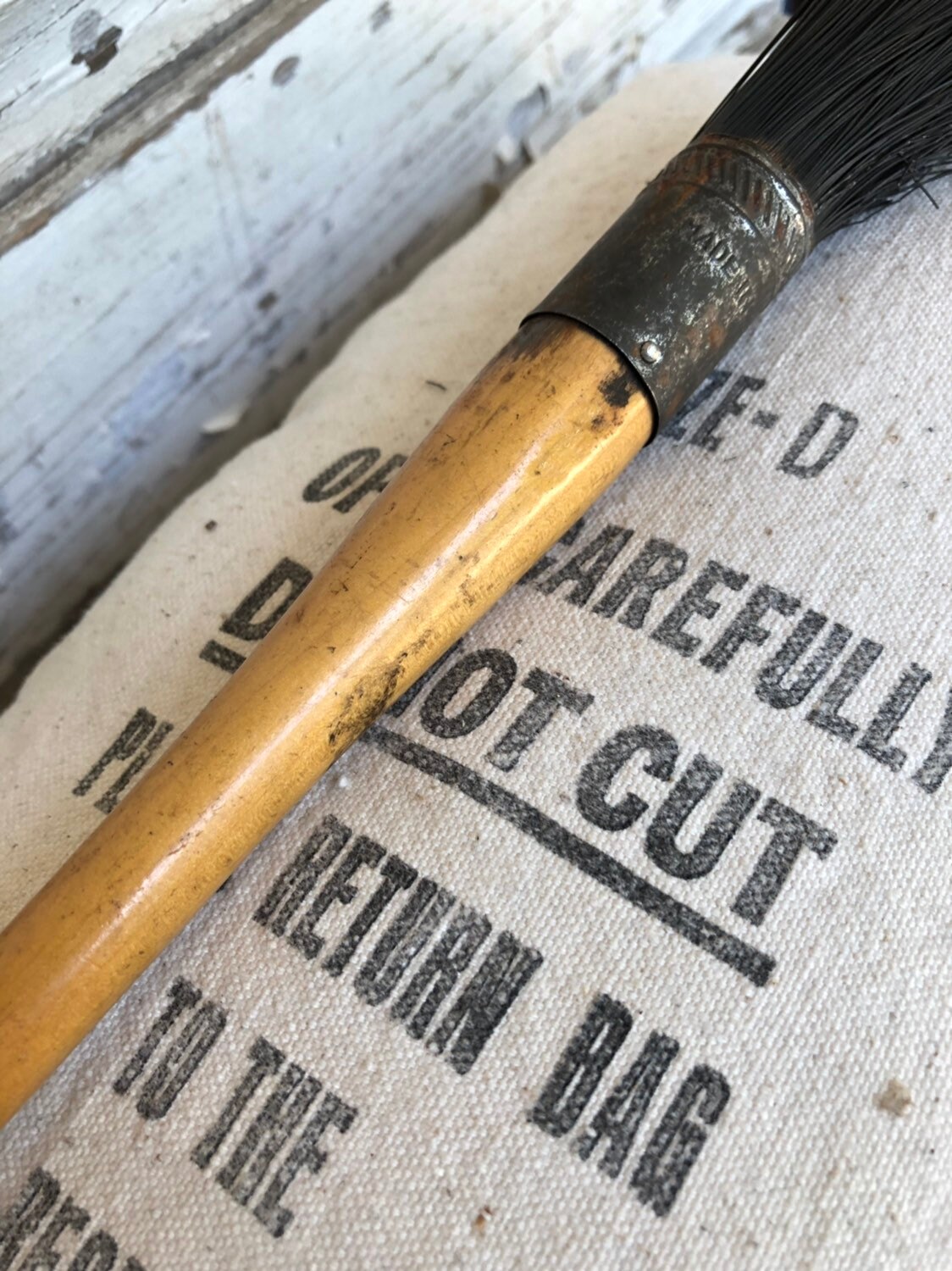 Vintage Paint Brush Artist Round Brush Farmhouse Decor Industrial