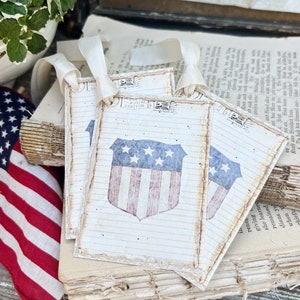 Etiquetas de regalo vintage con bandera del escudo patriótico, decoración de granja del 4 de julio, juego de 8 tarjetas de EE. UU.