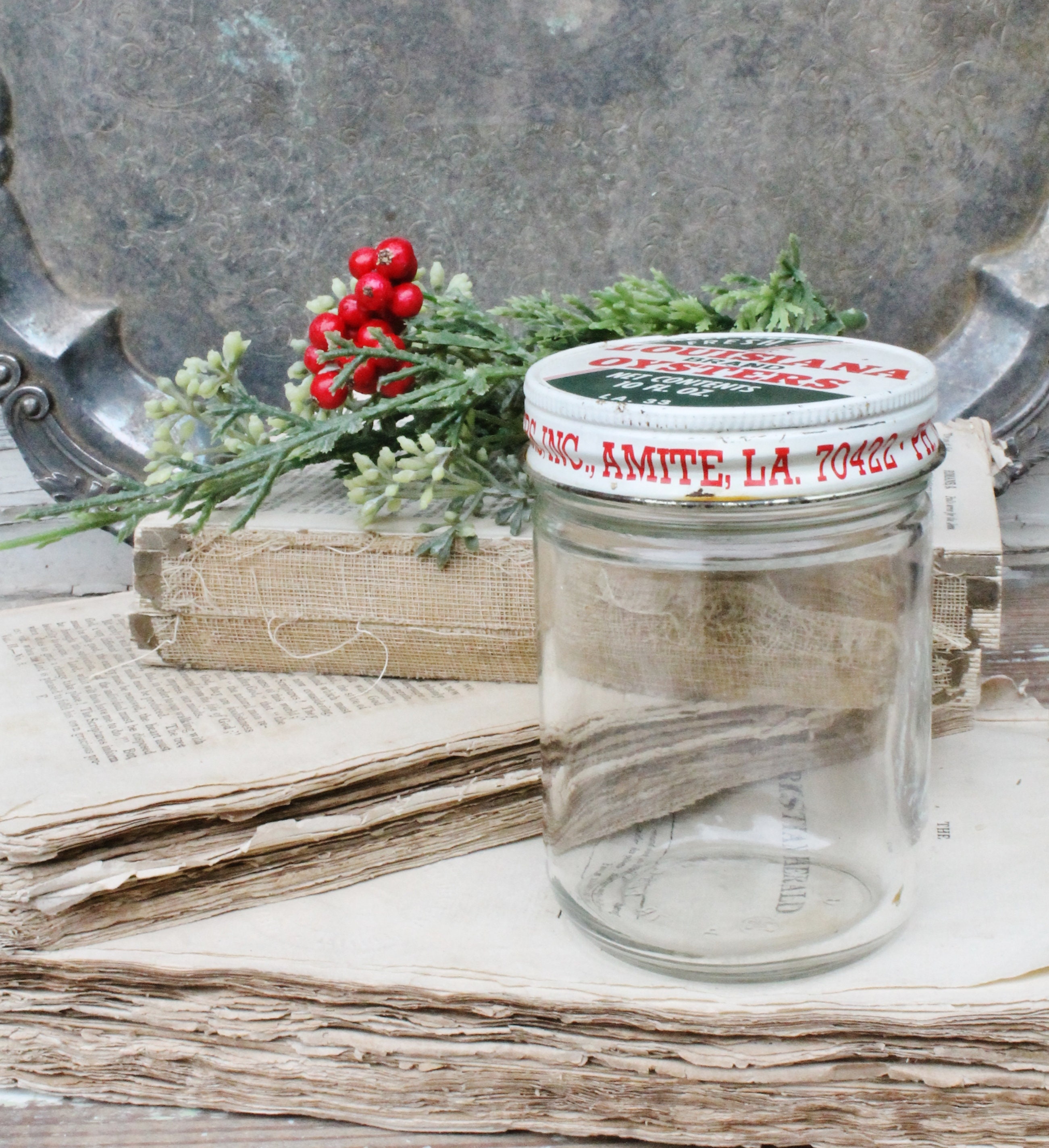 Vintage OYSTER Glass Jar with Lid RED GREEN Container Farmhouse Decor