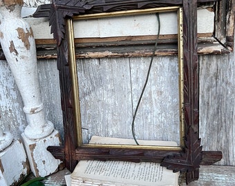Antique Tramp Art Wooden Frame Photo Farmhouse Decor Primitive Wall Leaf Corner