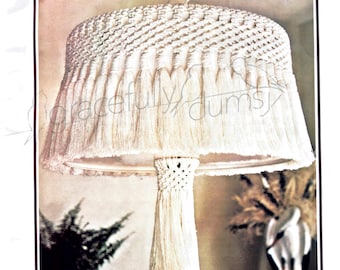 Vintage Moonlighter Hanging Lamp Macrame Pattern