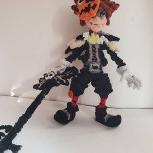 Halloween Sora Pipe Cleaner Figure