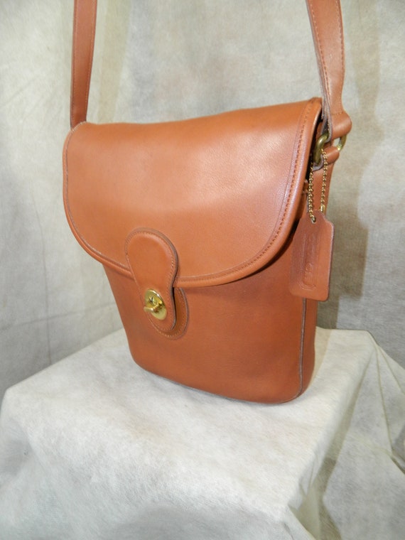 COACH Vintage Bradley Bucket Bag Style # 9936 Bri… - image 3