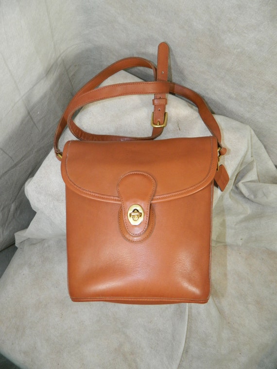 COACH Vintage Bradley Bucket Bag Style # 9936 Bri… - image 5