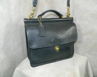 Vintage Coach Shoulder Bag, Women's Fashion, Bags & Wallets, Shoulder Bags  on Carousell