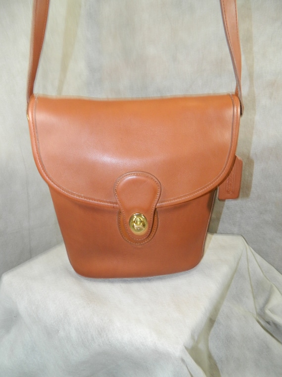 COACH Vintage Bradley Bucket Bag Style # 9936 Bri… - image 2