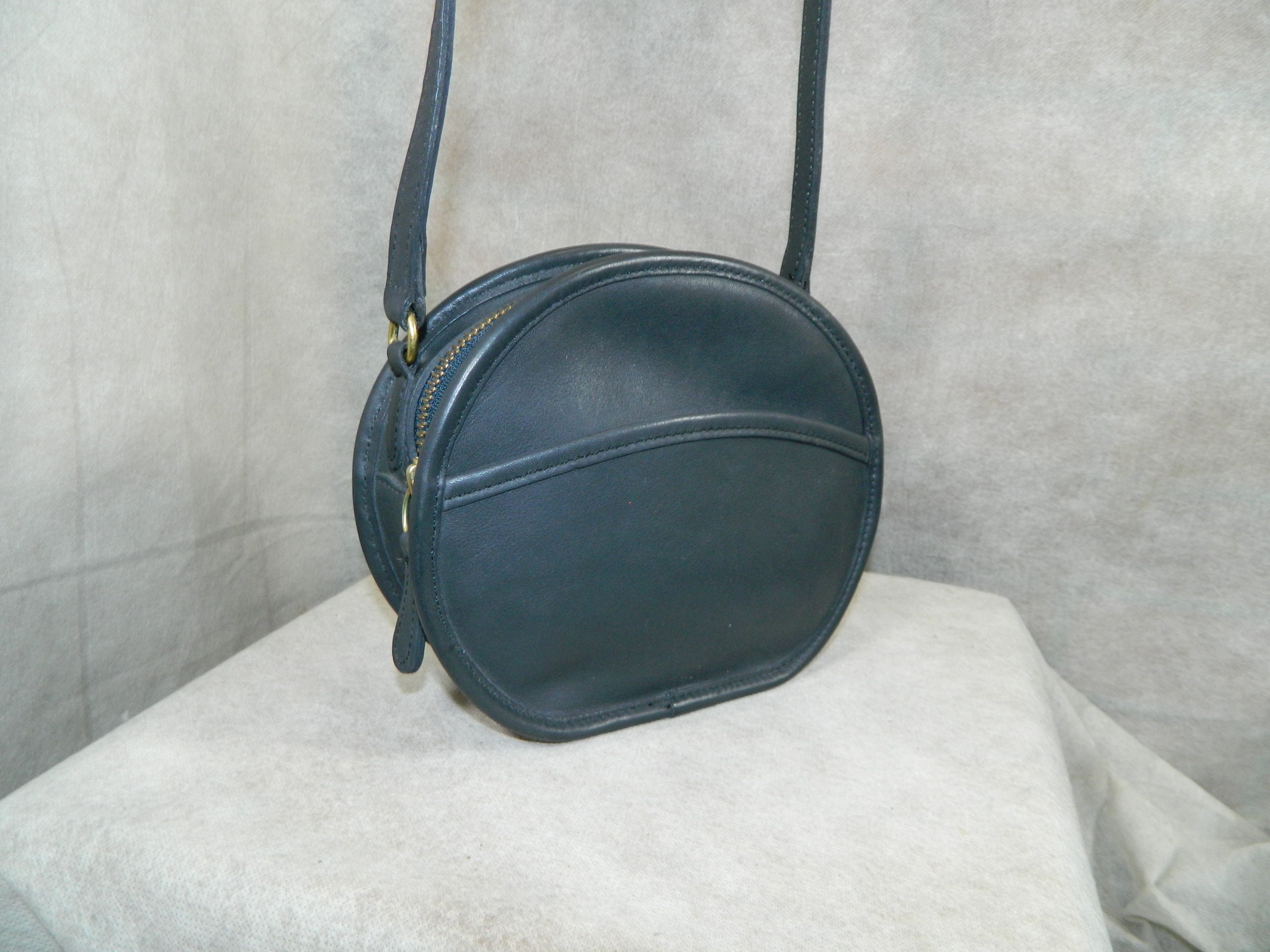 Vintage coach canteen bag sale