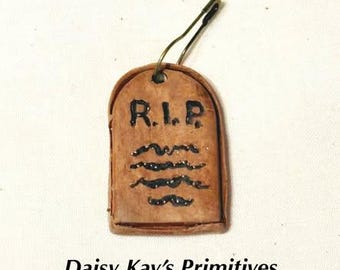 Charm Pin | Halloween Tombstone | Cross Stitch Accessory Embellishment