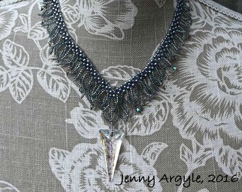 TUTORIAL Crystal Ice Spike Pendant