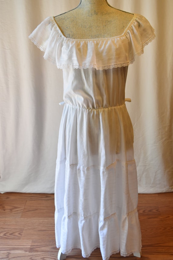 Vintage Off-the-Shoulder Peasant Dress