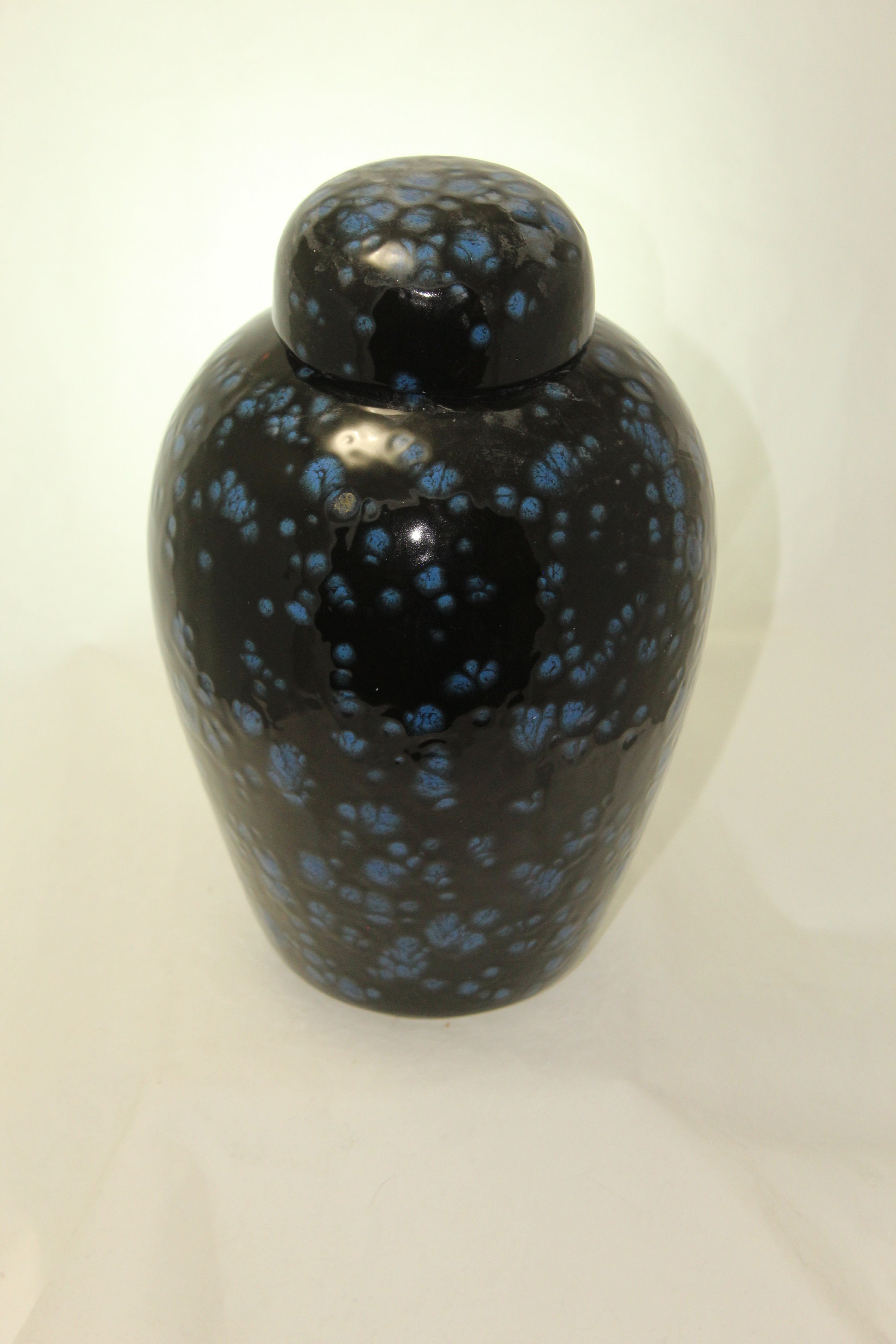 Adult Cremation Urn for human ashes, Large Ceramic Ginger Jar with Lid