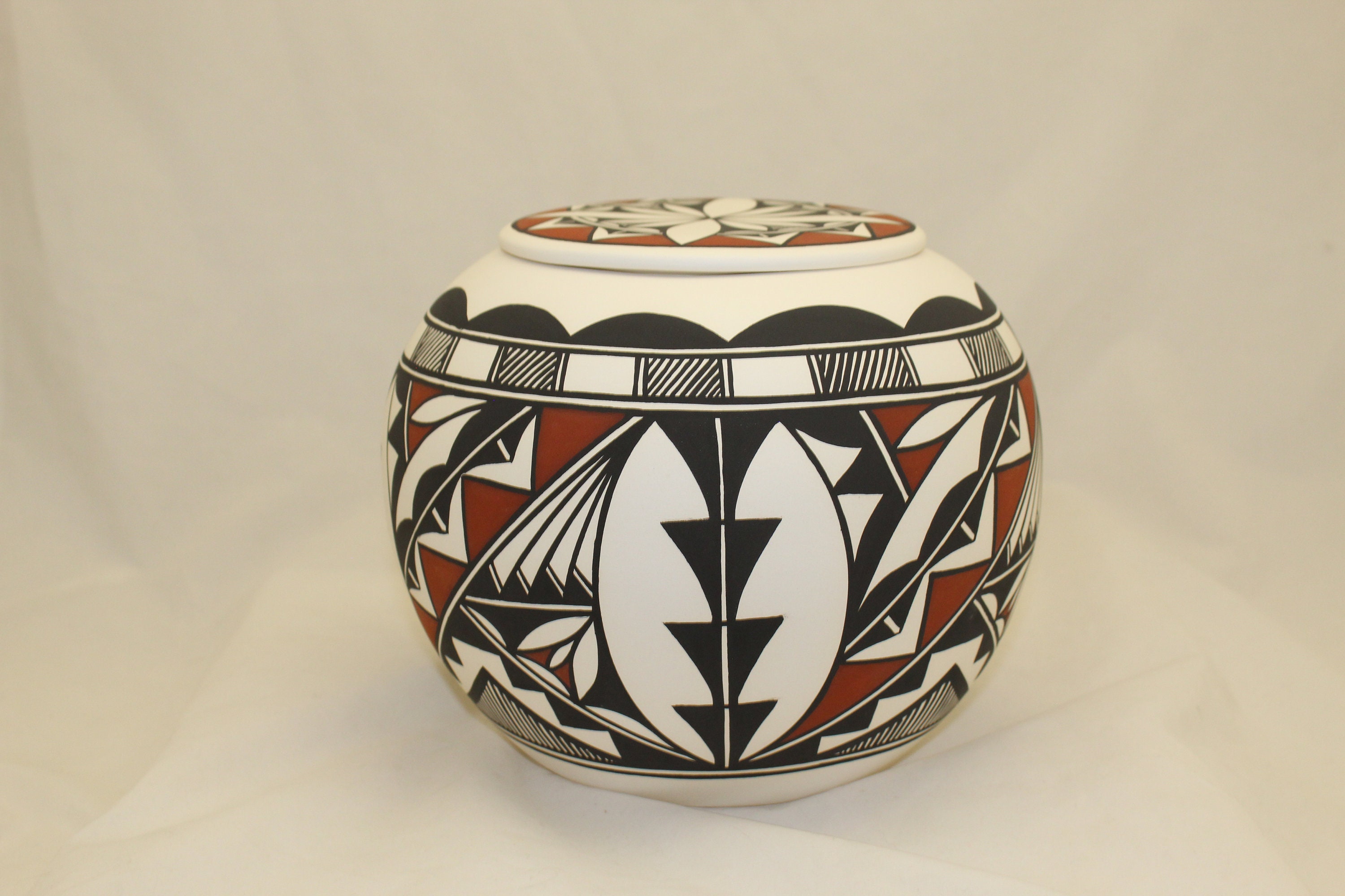 Native American Urn Ceramic Jar with Lid Cremation Urn, Adult Cremation