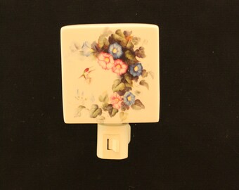 Hummingbird Porcelain Night Light, Pink & Blue Morning Glory Flowers