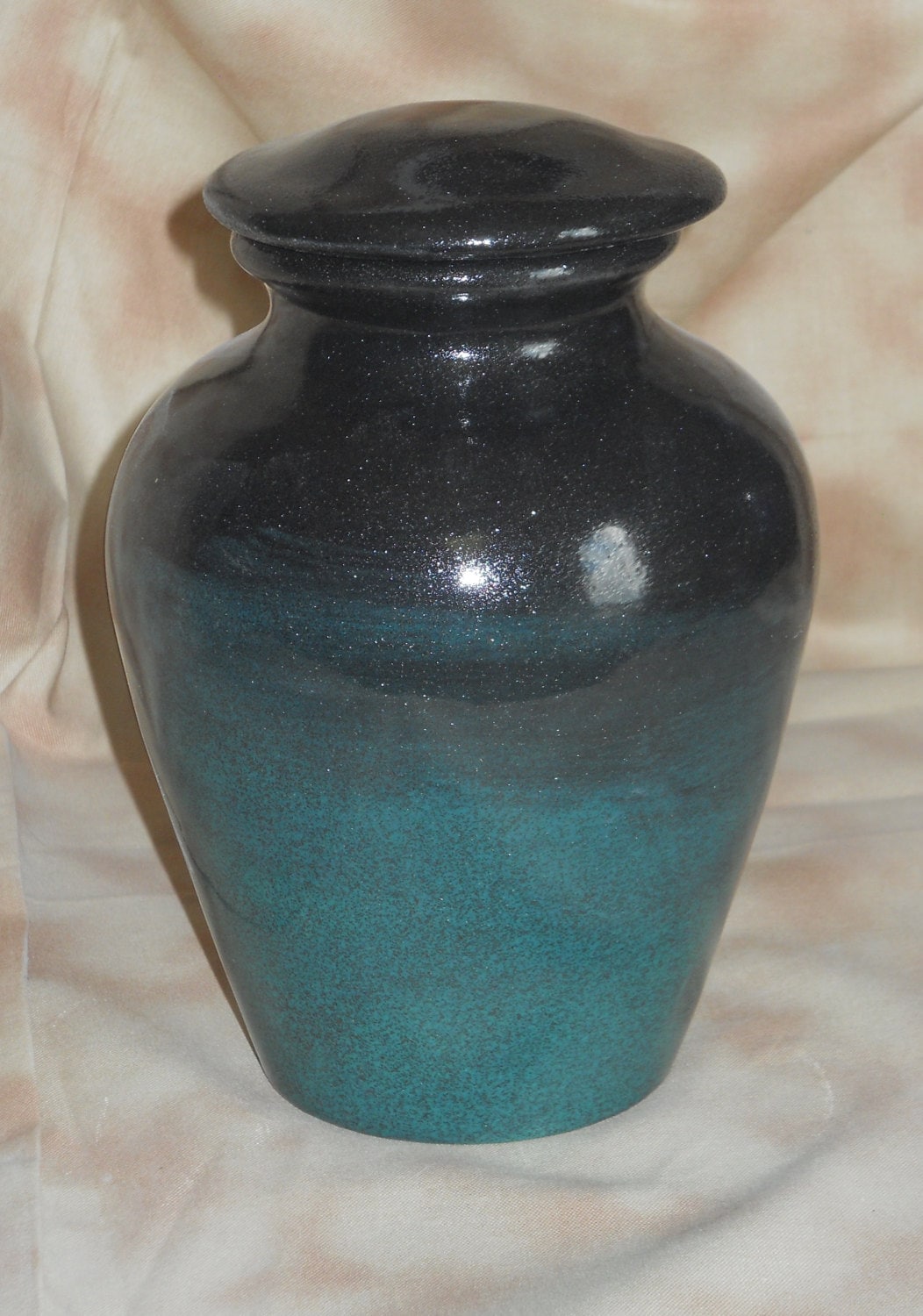 Small Ceramic Jar with Lid, Crematio Urn for Ashes, Shimmering Black