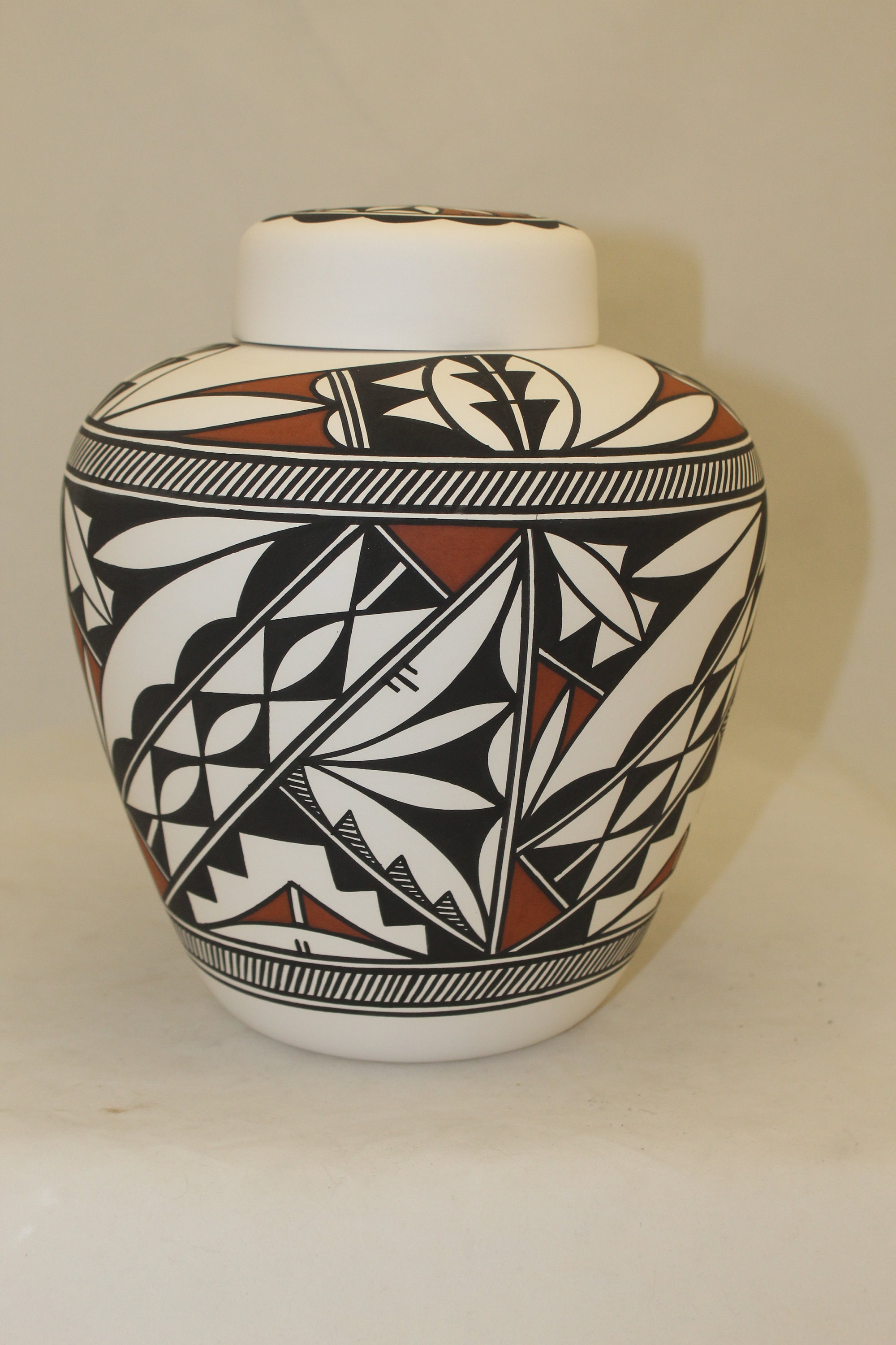 Native American Extra Large Urn for Human Ashes, Extra Large Jar with Lid, Hand Made Pottery