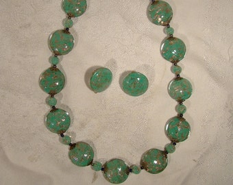 Murano Green Glass with Gold Necklace and Earrings Set 1950s