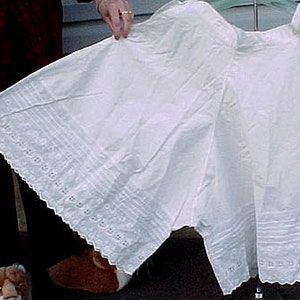 Antique Cotton BLOOMERS Eyelet Embroidery 1900 Small Waisted