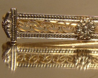 Edwardian 10K White Yellow Gold Neoclassic Brooch 1915 1920 Filigree