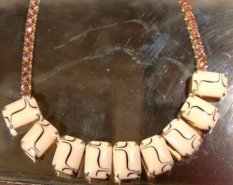 PINK Painted Glass and RHINESTONE NECKLACE 1950s 1960s Possibly DeLizza & Elster