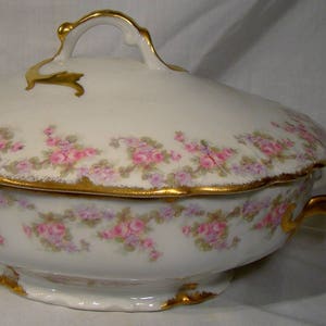 Limoges Bridal Wreath Bawo & Dotter Oval Covered Vegetable or Casserole Dish with Handles