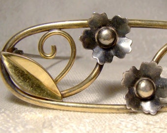 Gold Filled Sterling Silver Oval Floral Brooch 1920s-1930s