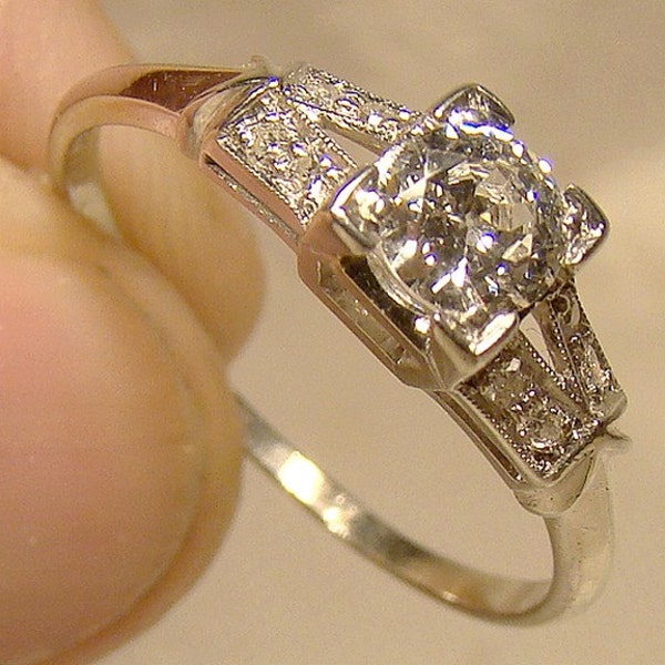 Art Deco 18K White Gold Diamonds Split Band Ring 1930s Appraisal 18 K Size 7-1/4