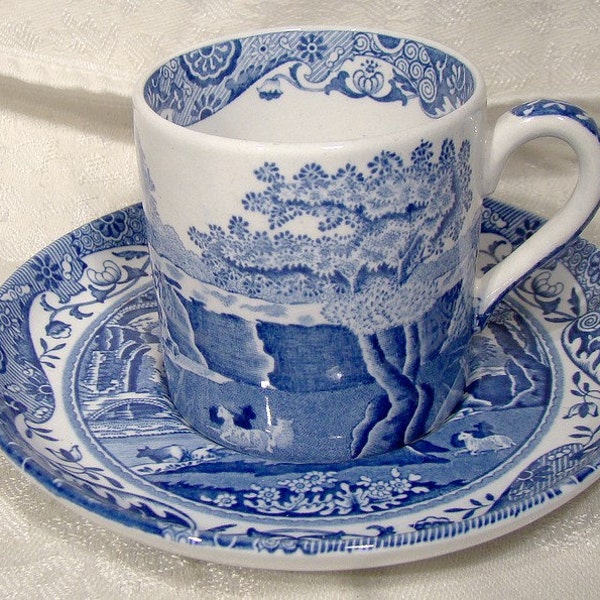 2 Spode Italian Blue Demitasse Cups and Saucers 1970s Espresso Chocolate