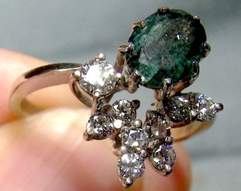 18K Emerald & Diamonds Ring 1960s White Gold Size 7.25 Abstract Cluster