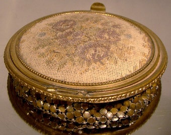 Gilt Brass Mesh Powder Compact with Brocade Top 1910 1920
