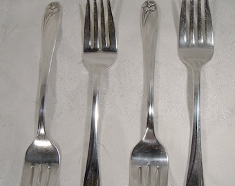 4 Rogers Daffodil 6-3/4" Salad Forks 1950