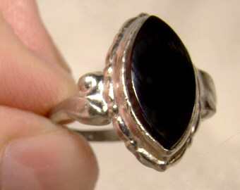 vintage black onyx rings circa 1950 and 1960s