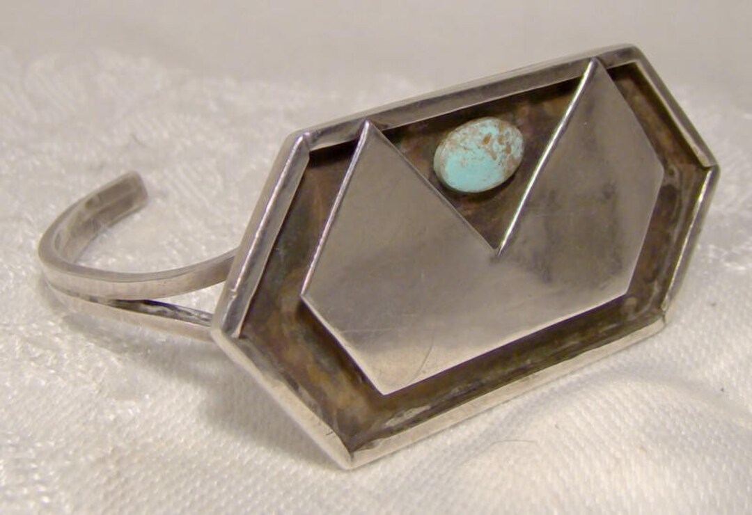 Sterling Silver Turquoise Navajo Bracelet 1960s-1970s - Etsy Sterling Silver Turquoise Navajo Bracelet 1960s-1970s - Etsy