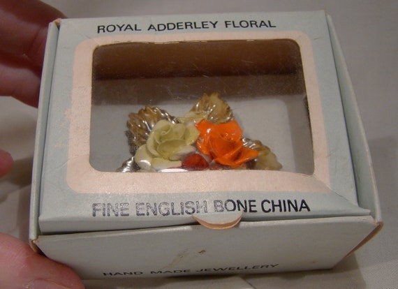 Royal Adderley China Roses Floral Pin Brooch in O… - image 1