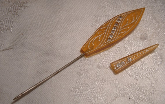 Apple Juice Bakelite and Rhinestones Hatpin or Co… - image 4