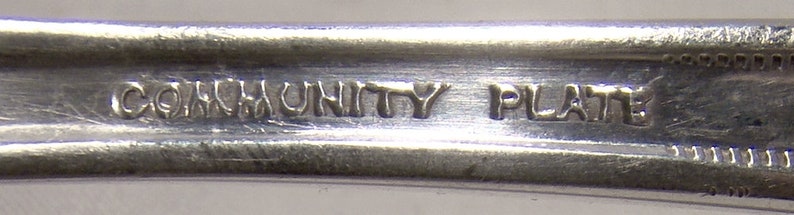 4 Grosvenor Silver Plated 5 5 O/'clock Spoons 1921