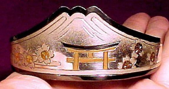 Japanese 950 Sterling & Gold Inlay Bangle Bracelet