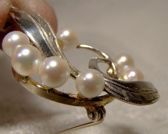 Woman Brooches Pearls 5, Brooch Pearl Vintage