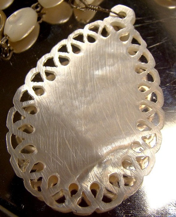 •PEARLESCENT LUNA• carved mother of pearl + silver necklace (16