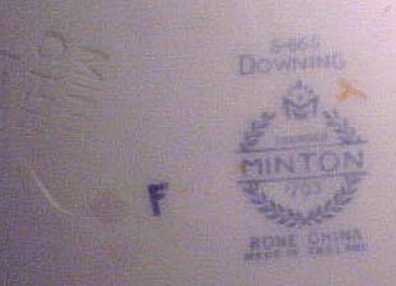 Minton Malta Downing Dinner Plate s 10 3/4" S665 