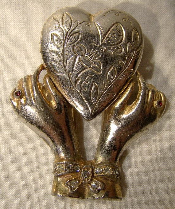 Coat Dress Clip Pin with Hands and Heart Photo Loc