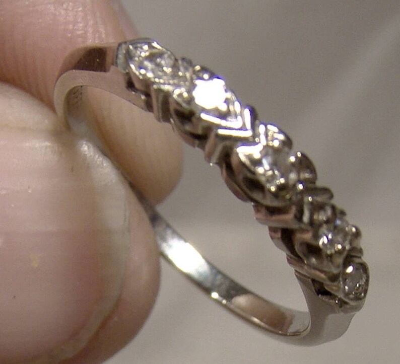 14k White Gold Siffari 5 Diamonds Row Wedding Band Ring 1950s Etsy - image 0