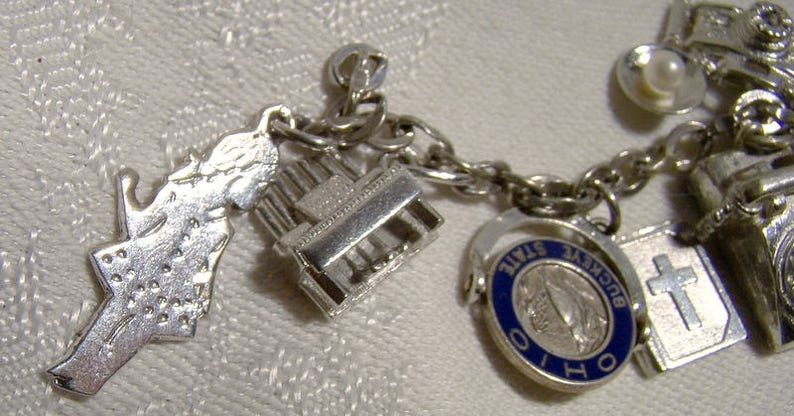 Chain Link Sterling Silver Charm Bracelet With 20 Charms 1960s