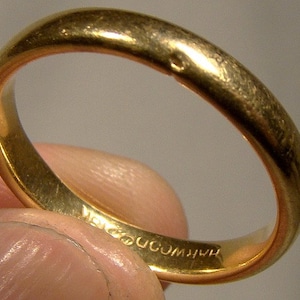 18k Yellow Gold Wedding Ring 1950s Size 8