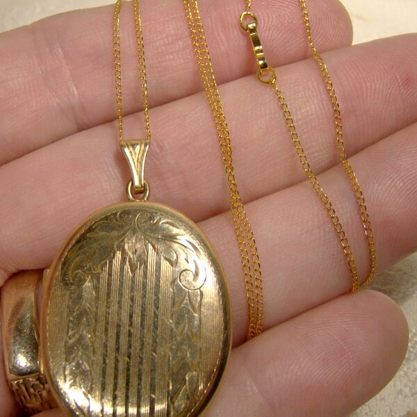 LOCKETS LOADED CHARM NECKLACE GOLD