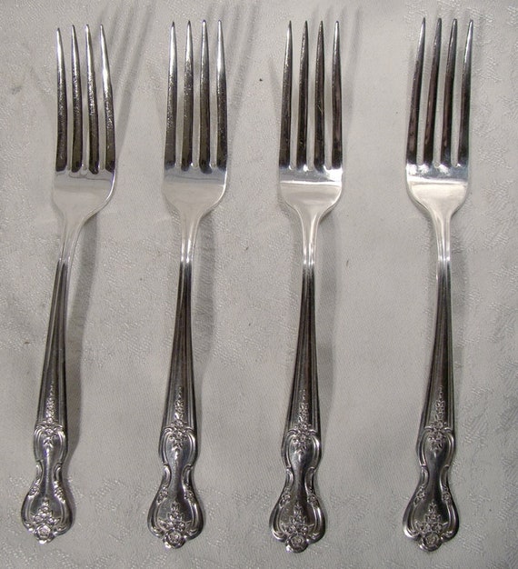 Wm Rogers MAGNOLIA//INSPIRATION Silverplate 5 piece place setting 1951