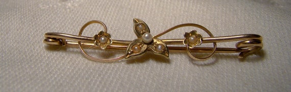 Victorian 10K Rose Gold Seed Pearls Brooch 1890 -… - image 1