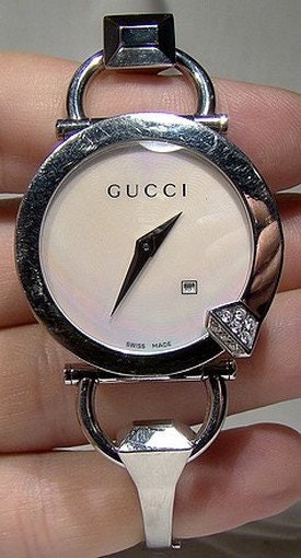 Gucci shop chiodo watch