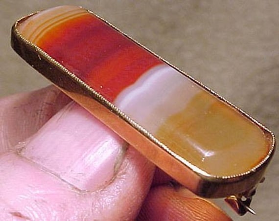 14k Banded Carnelian Agate Brooch Pin 1880s Victo… - image 1