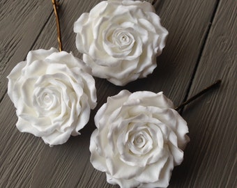 WHITE ROSE Hair bobby pin polymer clay flowers. Set of 3.